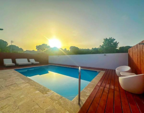 New Boutique House with Pool near the Beach